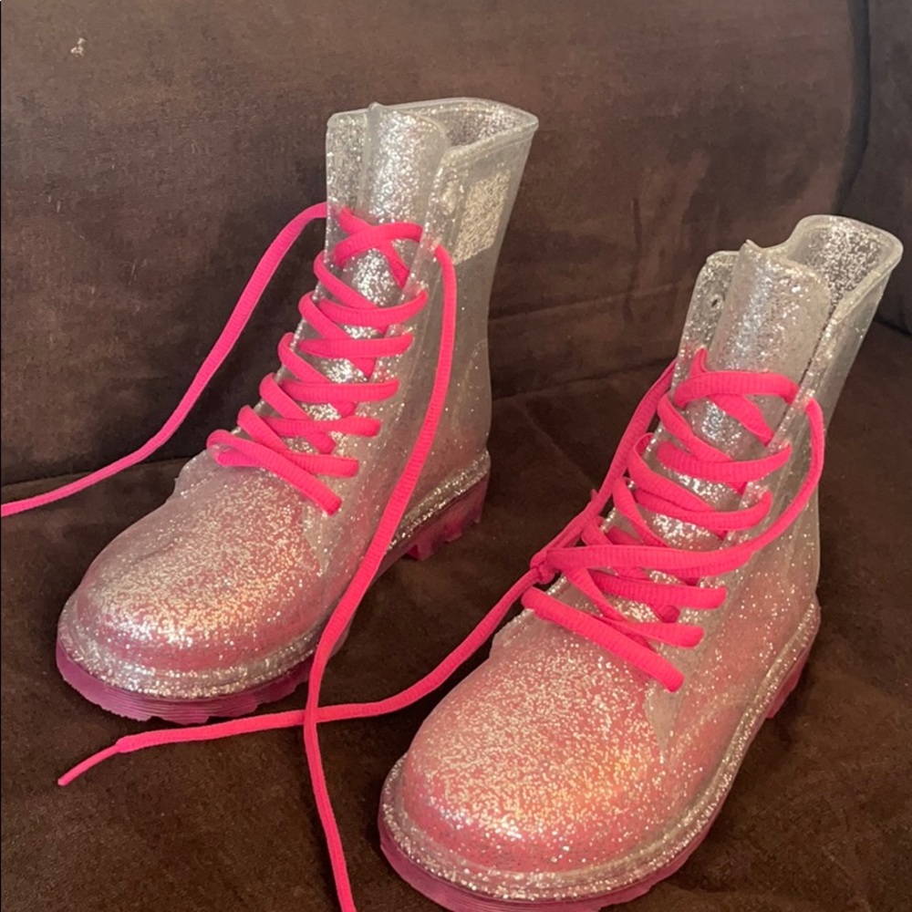 Girls size 13-1 jelly boots